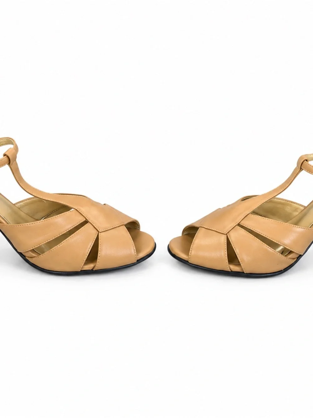 AEROSOLES women’s tan